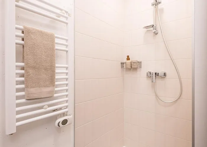 Sia J12 Jelgavas Iela 8 Apartment Riga